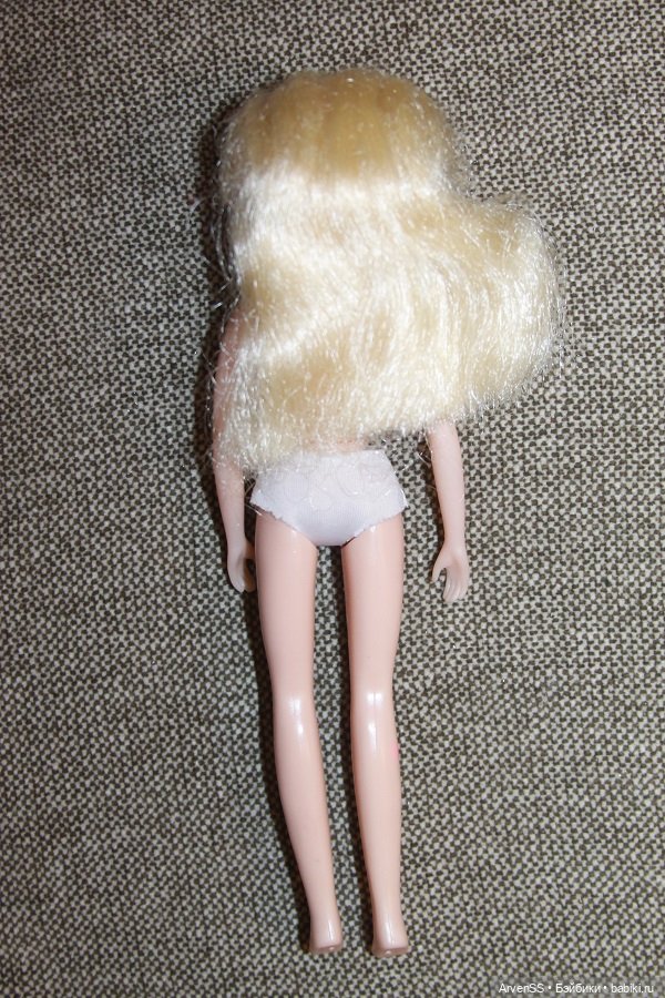 Подружка Ликки Мисаки с нюансами (фото 7)