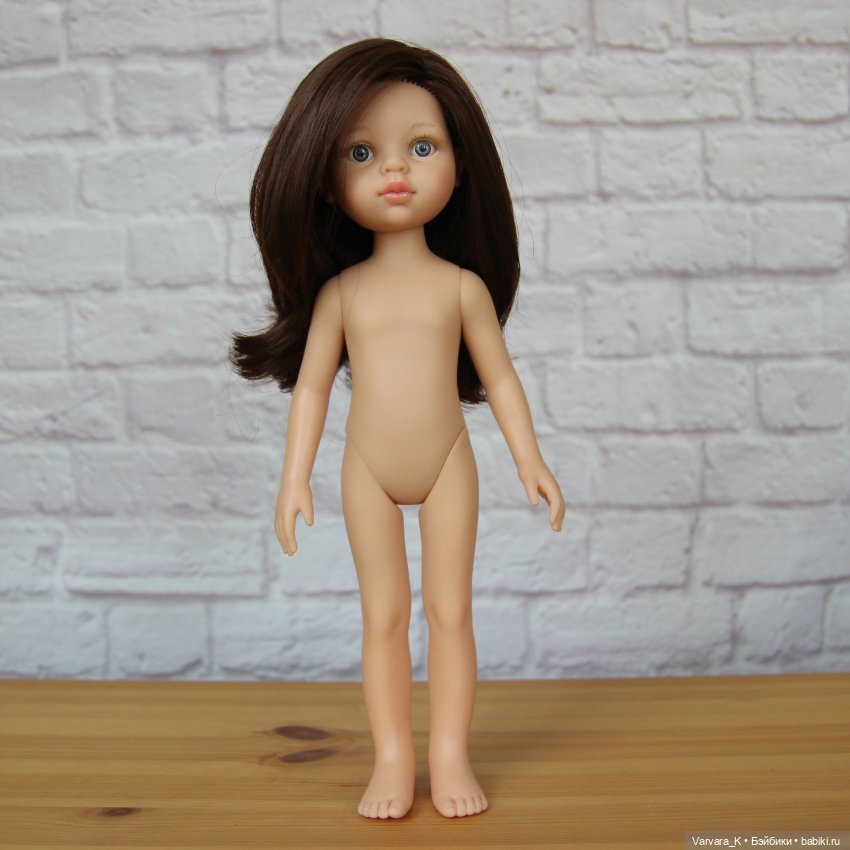 Paola Reina Кэрол с серыми глазами, 32 см