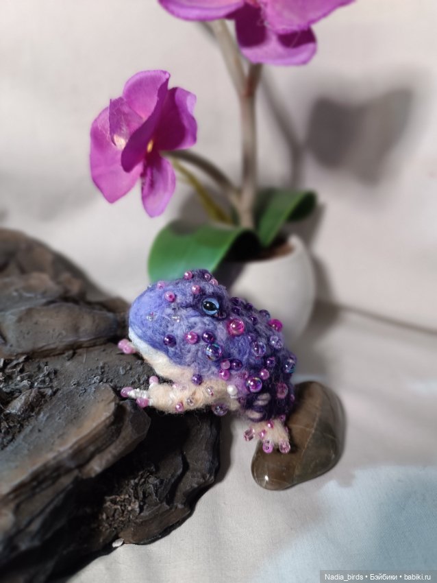 Аметистовая жабка — Авторские игрушки (фото 6)