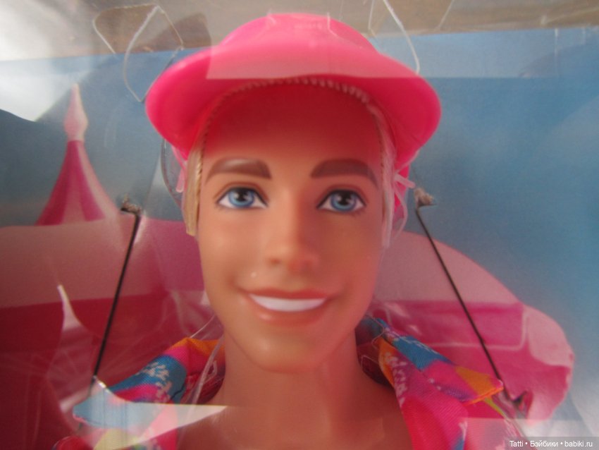 Кен на роликах ,персонаж фильма "Барби" (фото 7)