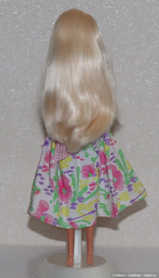 Spring Petals Barbie Doll (фото 4)