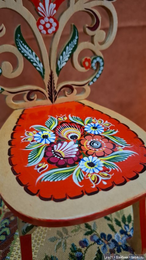 Мебель с ручной городецкой росписью (фото 2)