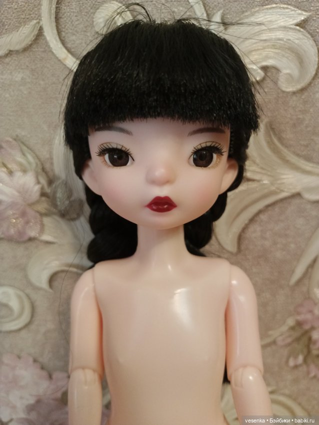 Шарнирная игровая Кукла Уэнсдэй Аддамс