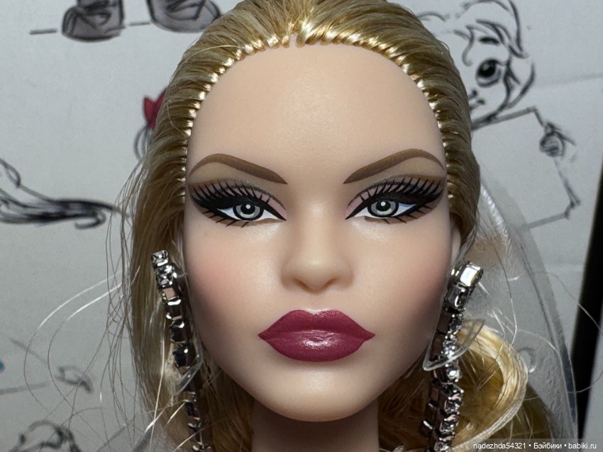 Барби в Дизайнерском стиле 1 серия нюд (фото 7)