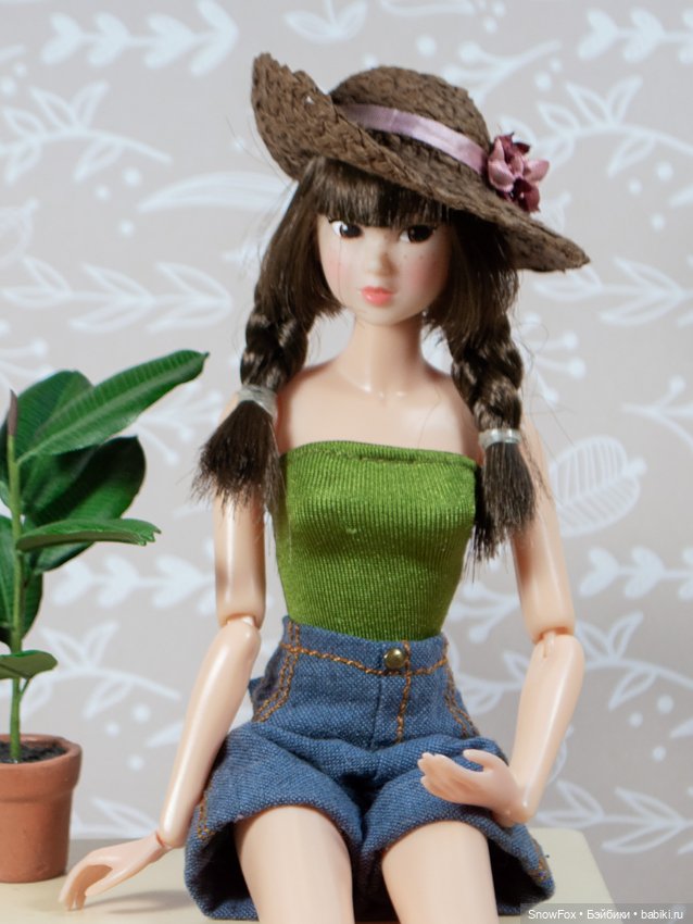 Соломенная шляпка "Розовые цветы" для кукол 1:6 (обхват головы 9,5 см) (фото 4)