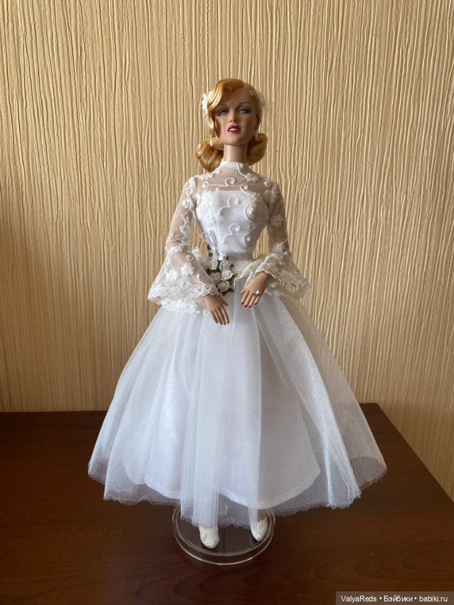 Marilyn Monroe “Shipboard Wedding” от Robert Tonner (фото 6)