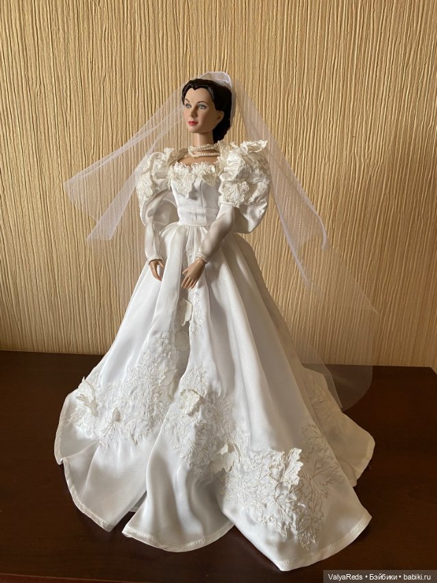 Кукла Tonner Scarlett’s Wedding Day (фото 2)