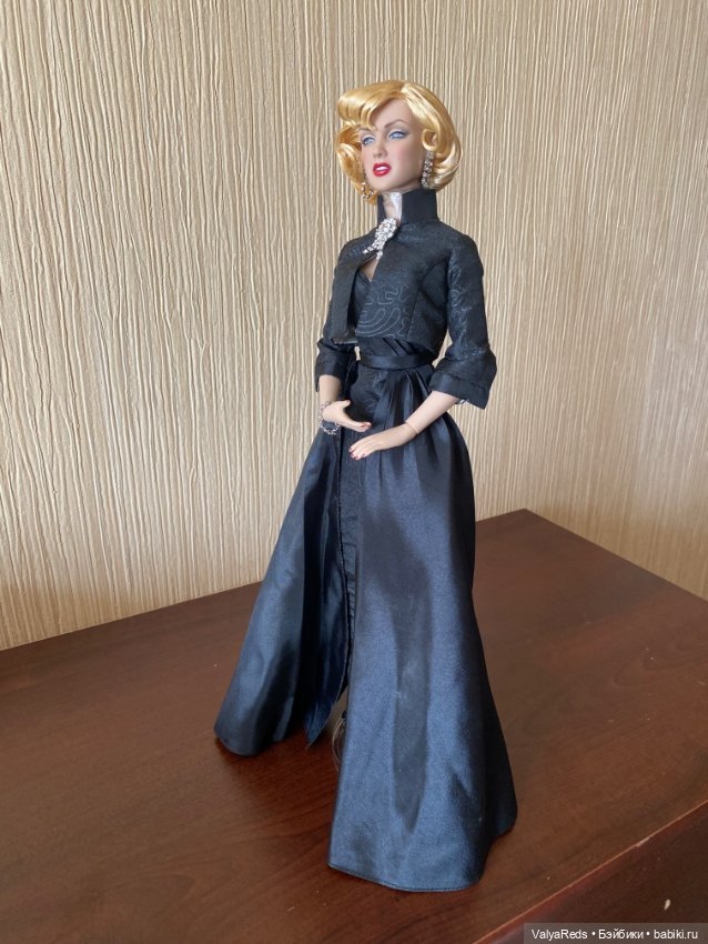 Marilyn Monroe “ANIMAL MAGNETISM” Tonner (фото 2)