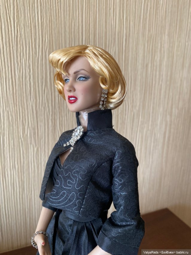 Marilyn Monroe “ANIMAL MAGNETISM” Tonner (фото 3)