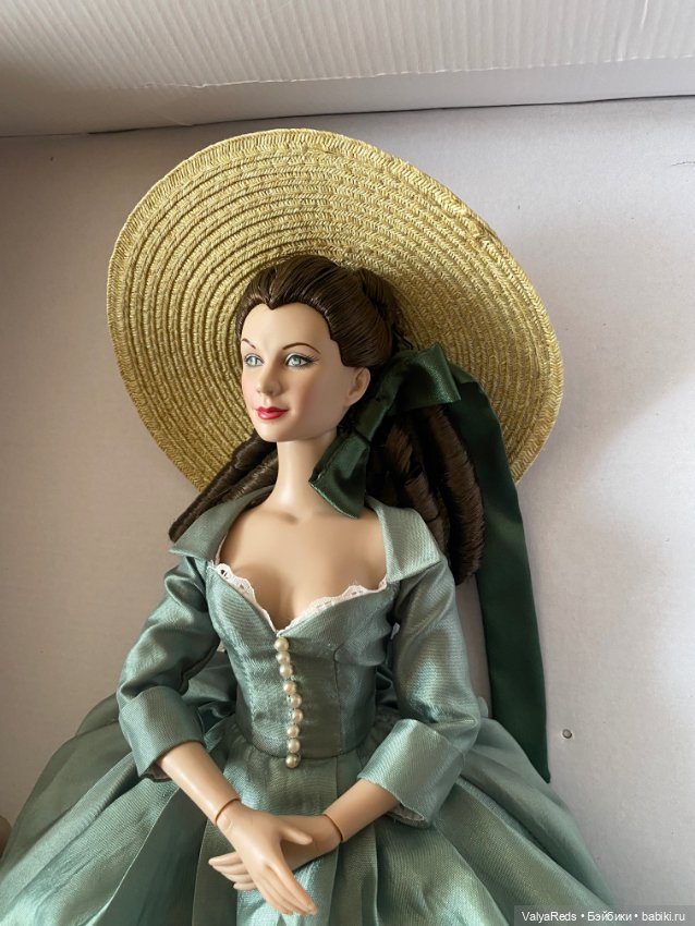 Scarlett May Tara Tonner — Фэшн (фото 2)