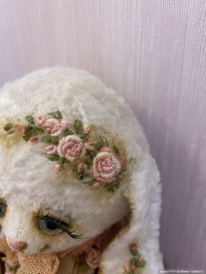 Плюшевая зайка "Анжелика" ручной работы (фото 2)