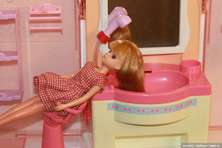 Винтажный салон красоты Ликки (Licca House Shampoo Salon ) компании Такара (фото 10)