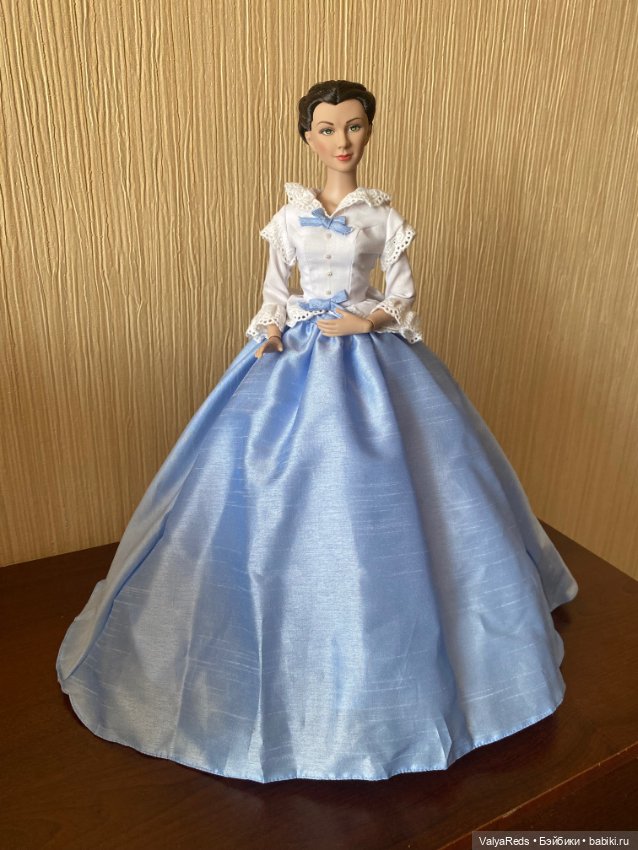 Scarlett O’Hara Sewing Circle Tonner (фото 2)