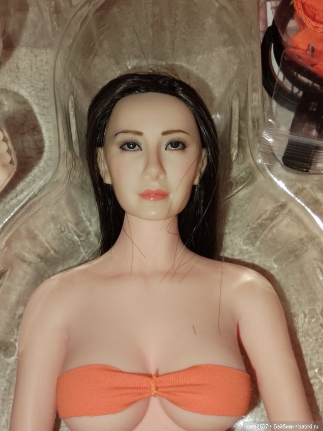 Бесшовная шарнирная кукла Фицен Phicen pllb2014-S07 (большой бюст) NRFB (фото 5)