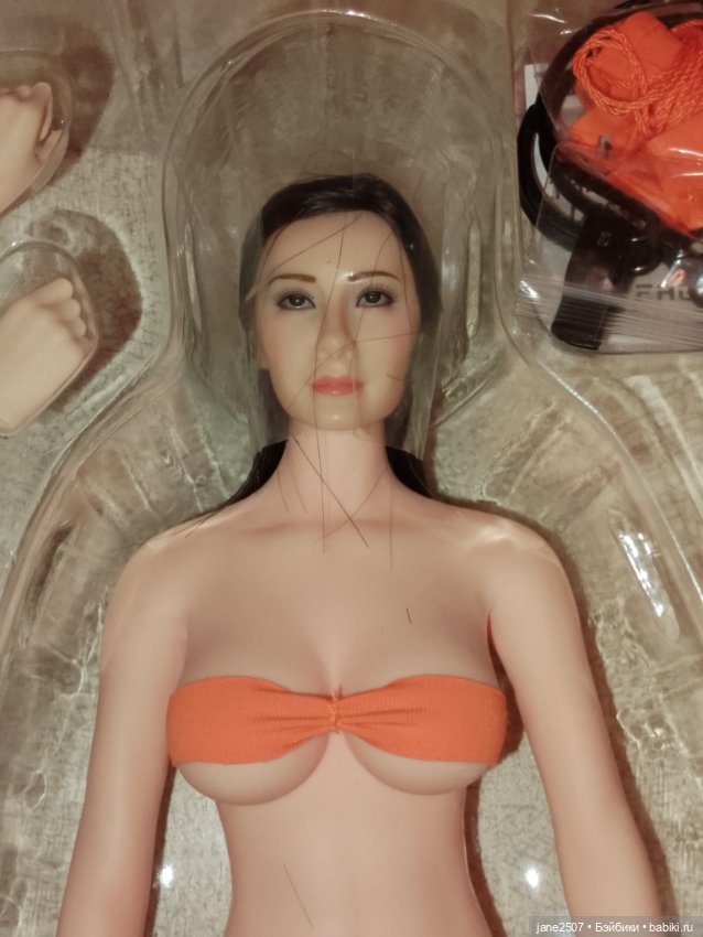 Бесшовная шарнирная кукла Фицен Phicen pllb2014-S07 (большой бюст) NRFB (фото 6)