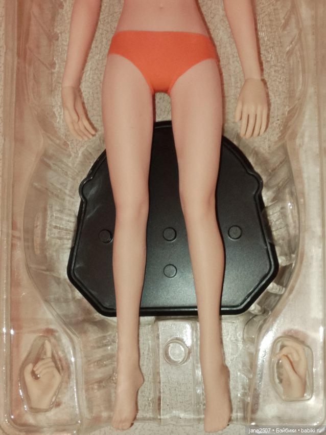 Бесшовная шарнирная кукла Фицен Phicen pllb2014-S07 (большой бюст) NRFB (фото 2)