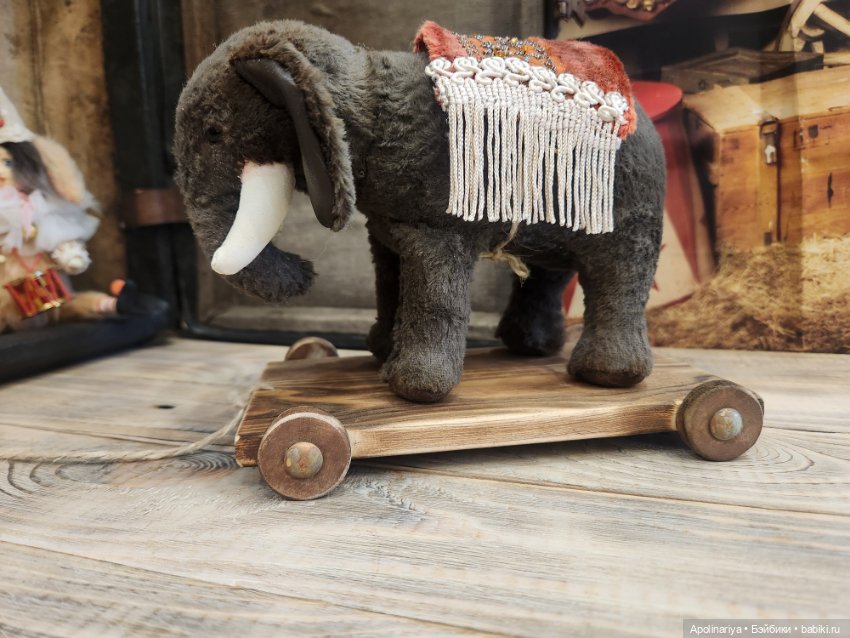 Винтажный Цирковой Слон на тележке (фото 6)