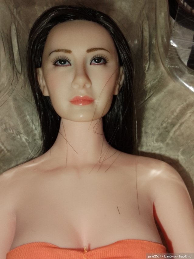 Бесшовная шарнирная кукла Фицен Phicen pllb2014-S07 (большой бюст) NRFB (фото 4)