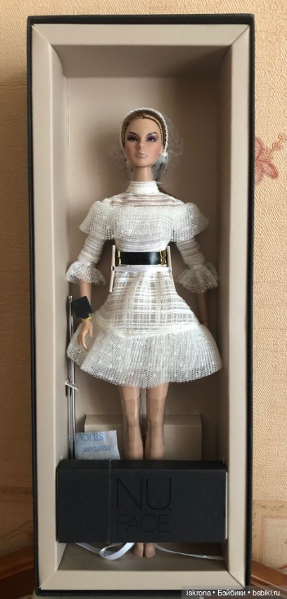 Majesty Giselle Diefendorf (фото 4)