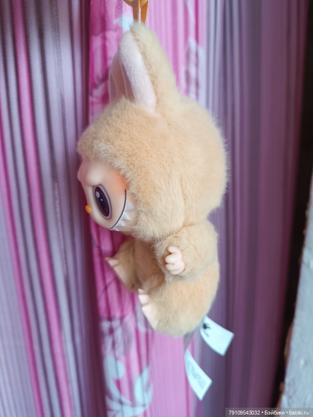 Бежевый Labubu Baba Have a seat Pop Mart, оригинал (фото 5)