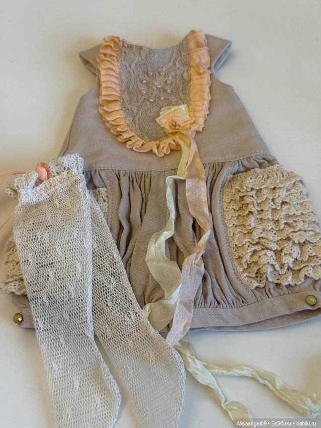 Аутфит на Роуз от dustofdolls