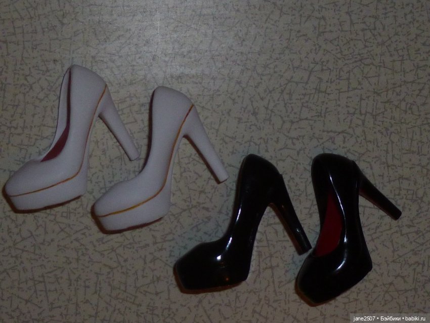 Лот обуви для Phicen и кукол с большой стопой (3.5 см) - туфли черные и белые - новые (фото 3)