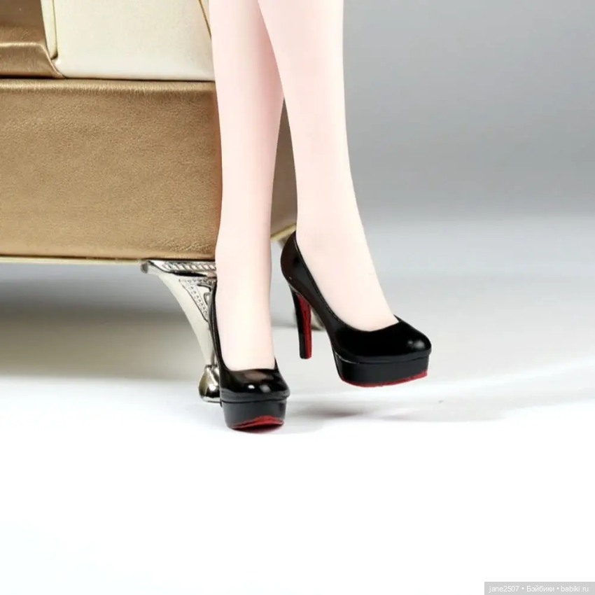 Лот обуви для Phicen и кукол с большой стопой (3.5 см) - туфли черные и белые - новые (фото 6)