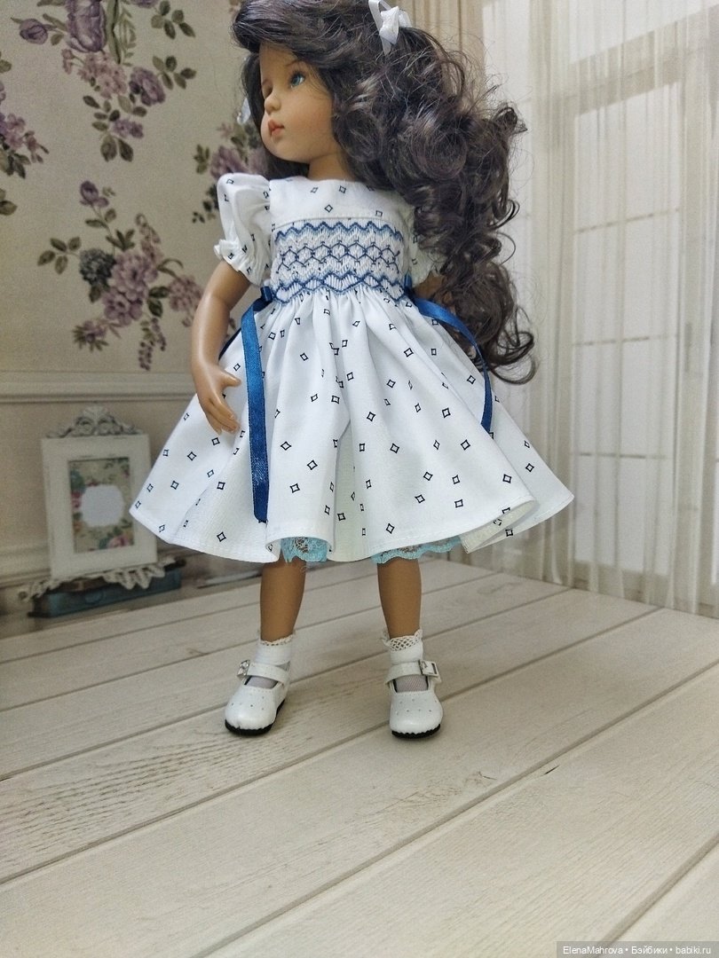 Платье с вышивкой по буфам для кукол Little Darling (фото 4)