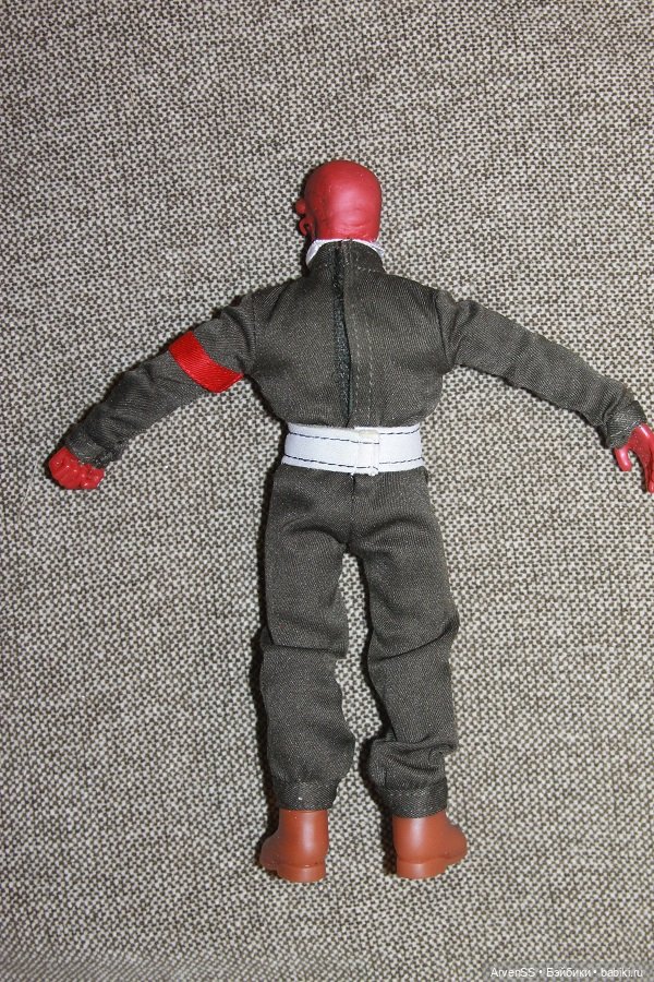 Шарнирный Red Skull компании Toy Biz (фото 2)