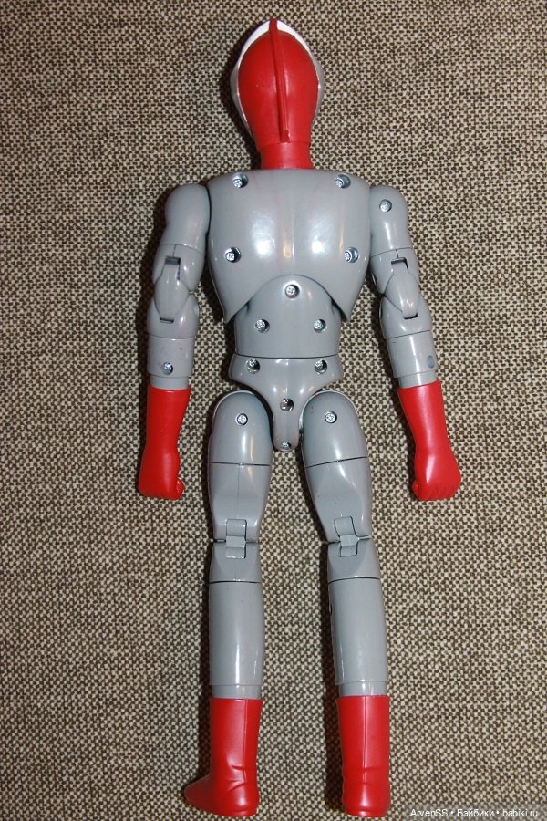 Винтажный герой вселенной "Ультрамен" компании Бандаи (фото 5)