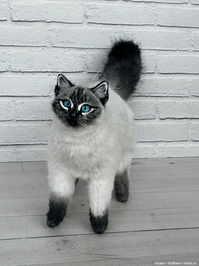 Реалистичная кошечка для формата 1/4 (фото 2)