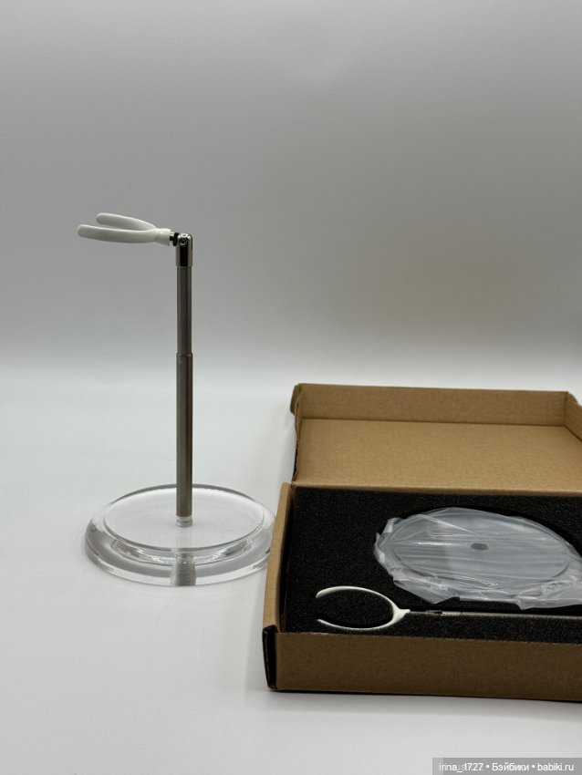 Стенд для кукол — Подставки