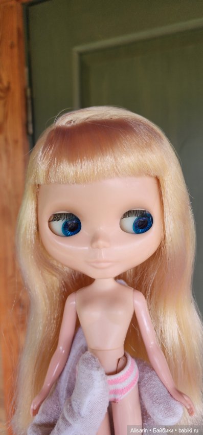 Neo Blythe Silver Snow SS