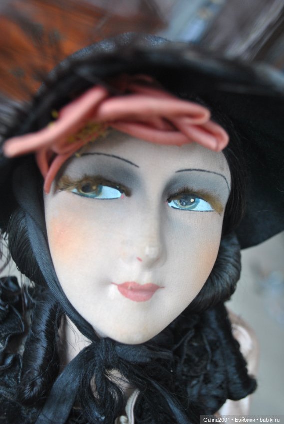 Будуарная антикварная кукла Арт-Деко