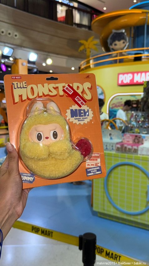 Продаю оригинального Labubu из новой серии Wacky Mart из магазина POP MART (фото 3)