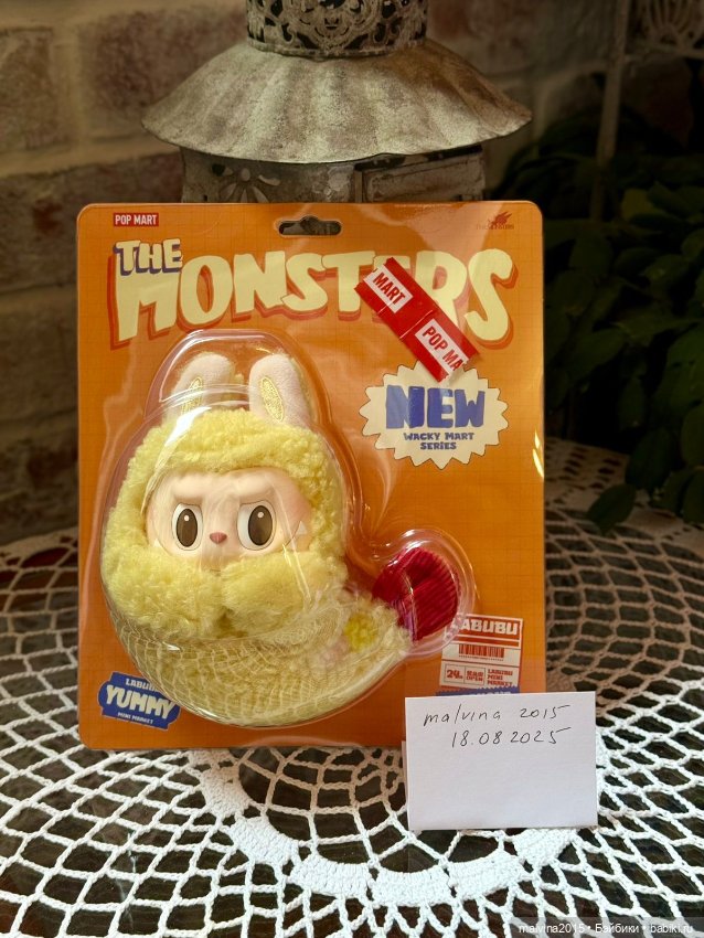 Продаю оригинального Labubu из новой серии Wacky Mart из магазина POP MART