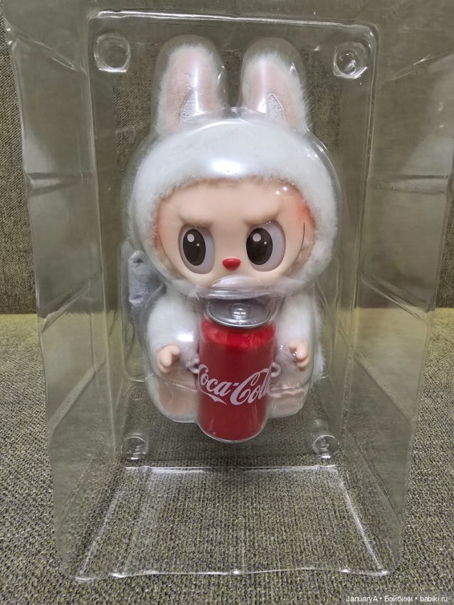 Лабубу Labubu Coca-Cola (банка) (фото 2)