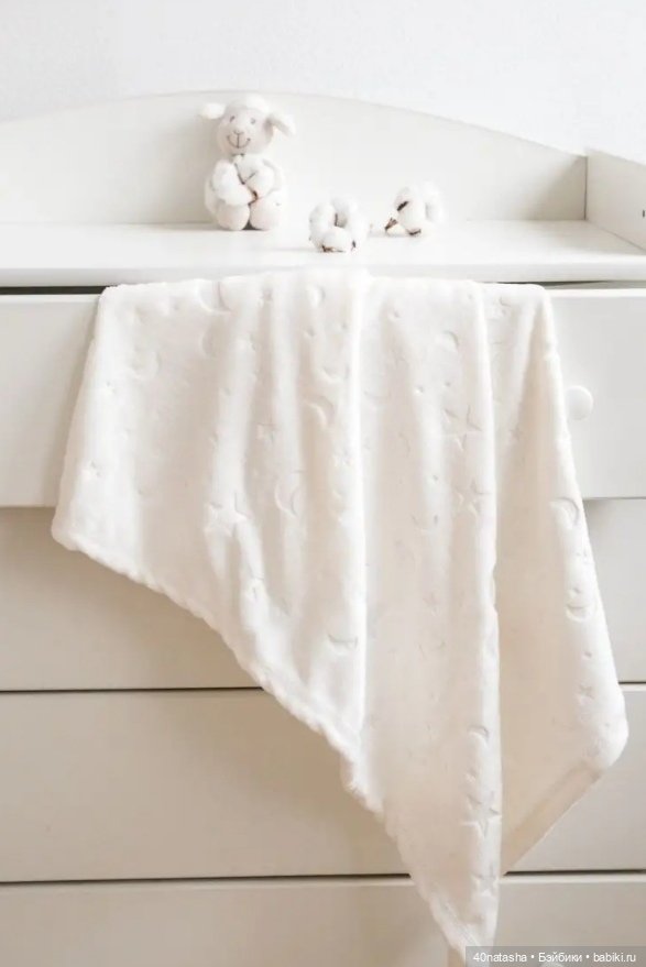 Новые пледы 75*100 см (розовый и молочный)