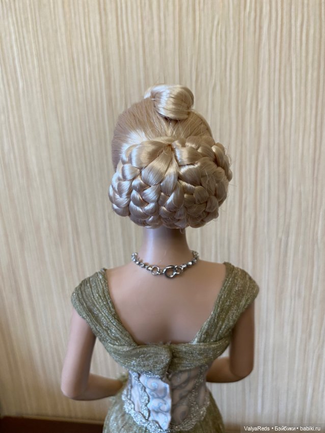 TONNER - ft.CLASSIC ELEGANCE ft. SYDNEY CHASE (фото 4)