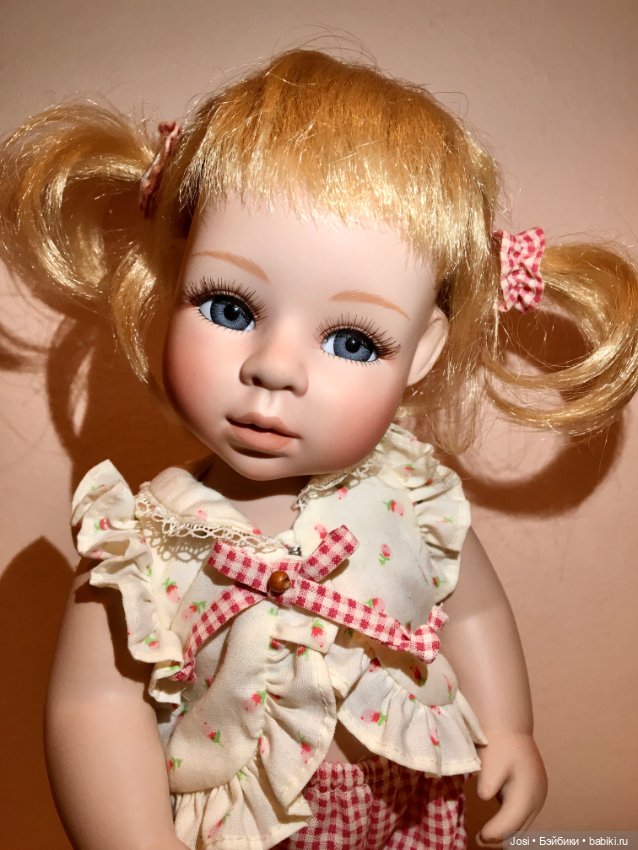 Очаровашка Пэгги полностью фарфоровая (фото 6)
