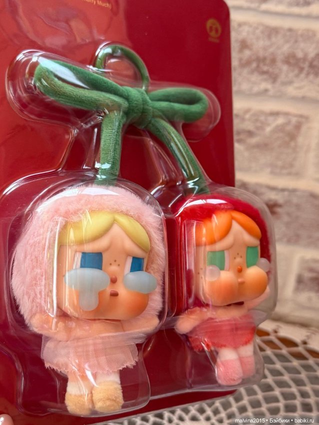 Продаю Брелок вишенки Crybaby (фото 2)