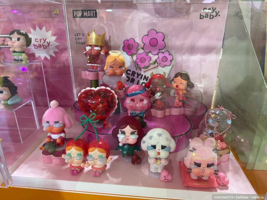 Продаю оллекционная фигурка Cry baby серии «Crying for love (фото 4)