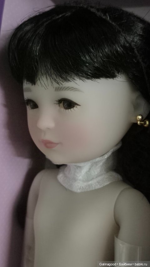 Ten Ping Ruby Red — Коллекционные куклы (фото 5)