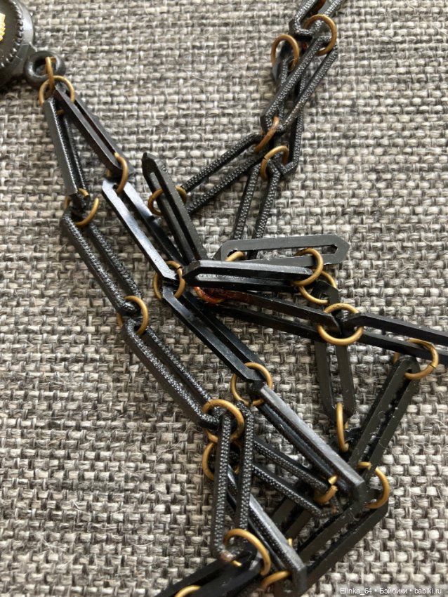 Кулон Камея винтаж 60- е годы, аксессуар для кукол (фото 3)