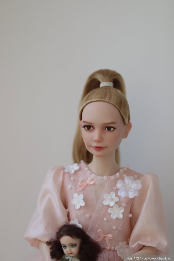 Паричок на кукол Анны Добряковой (фото 2)
