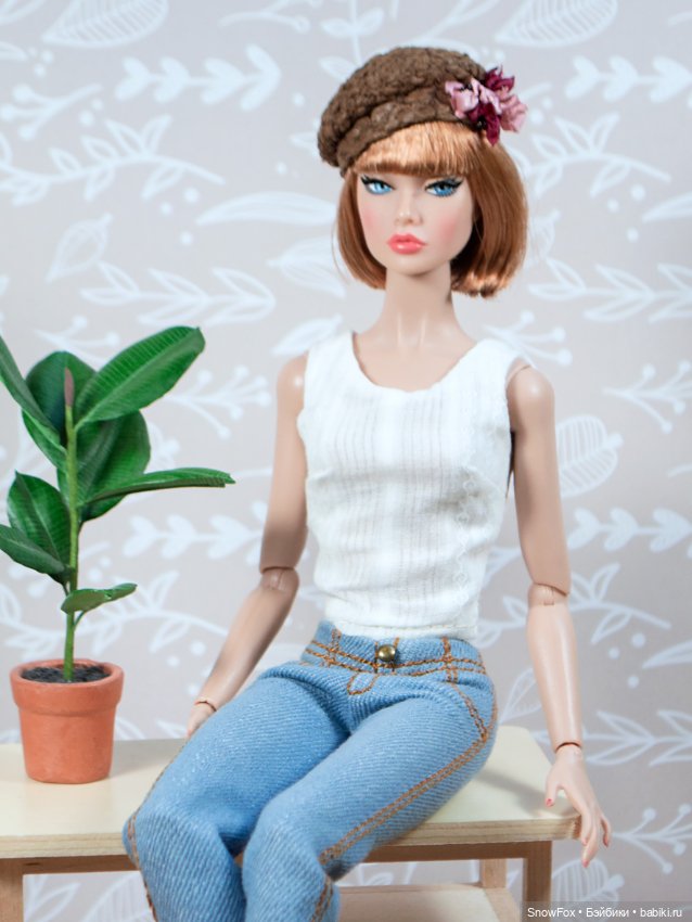 Соломенная шляпка берет для кукол с обхватом головы 9,5 см (фото 2)