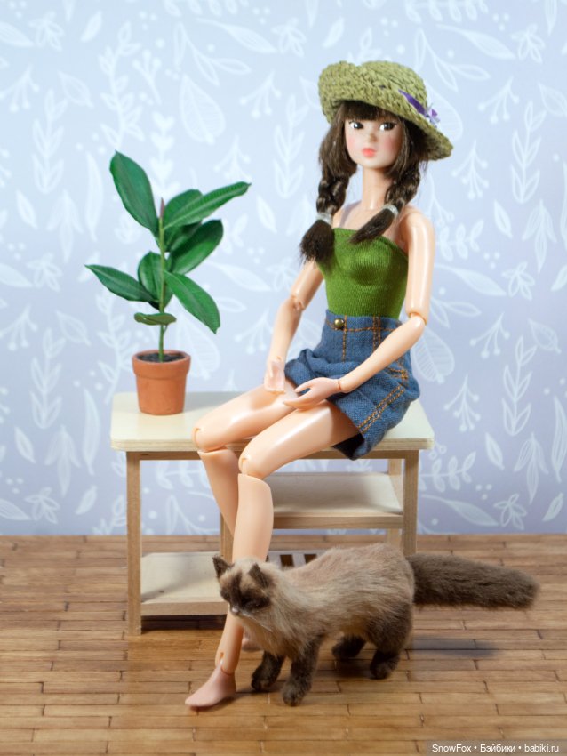 Соломенная шляпка для кукол с обхватом головы 9,5 см (фото 4)