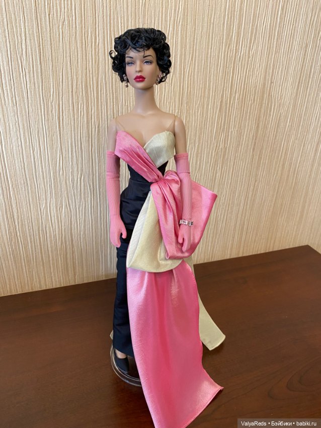 Short and Sassy — Фэшн