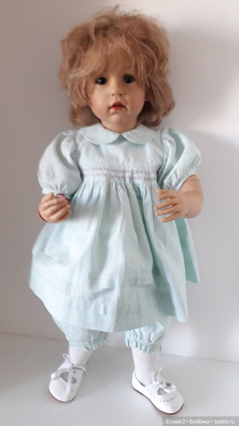 Коллекционная виниловая кукла (фото 7)