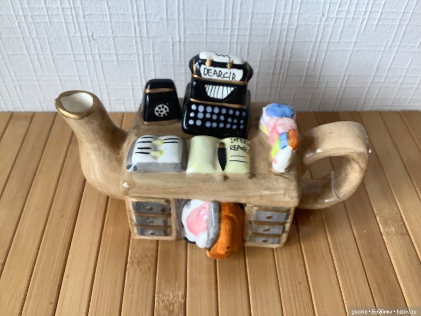 Декоративный чайник — Аксессуары для кукольных фотосессий (фото 2)